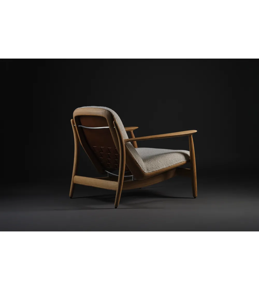 Artisan - Nila Lounge Trimmed Armachair