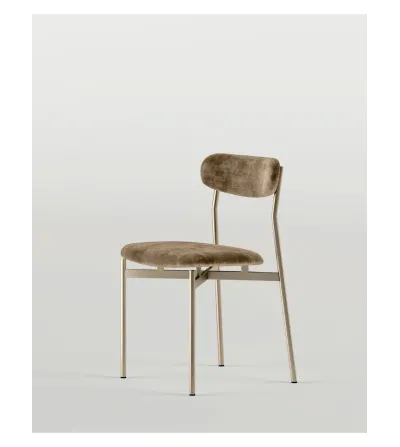 Tonelli Design - Mit Stuhl 2