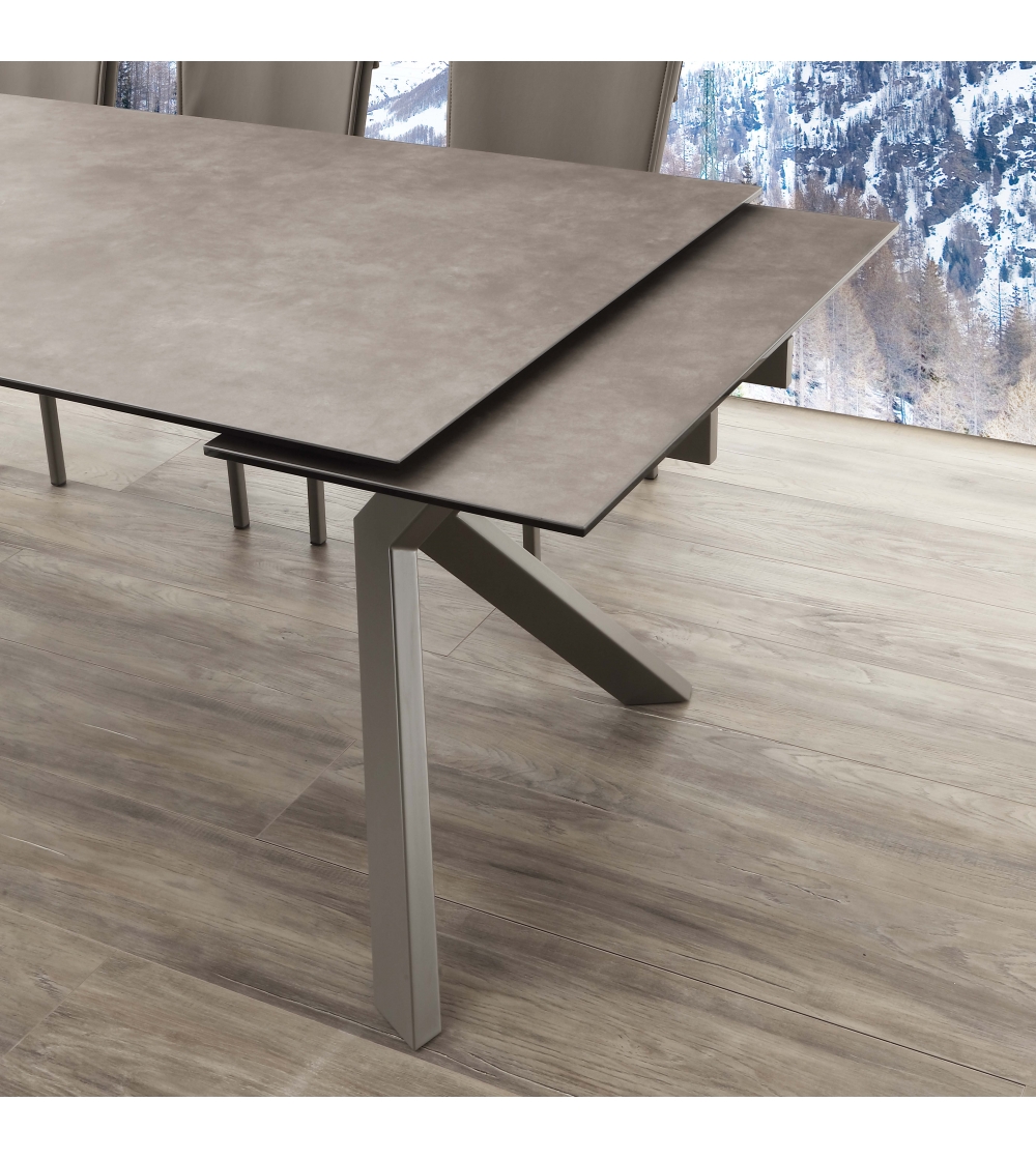 Tisch Neue Kollektion Tokio Ceramico...