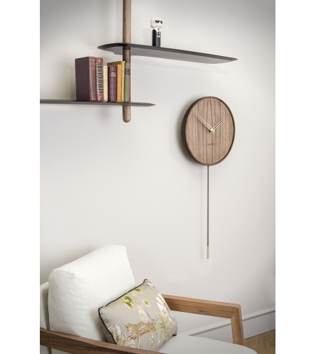 Nomon: Horloge avec pendule Swing