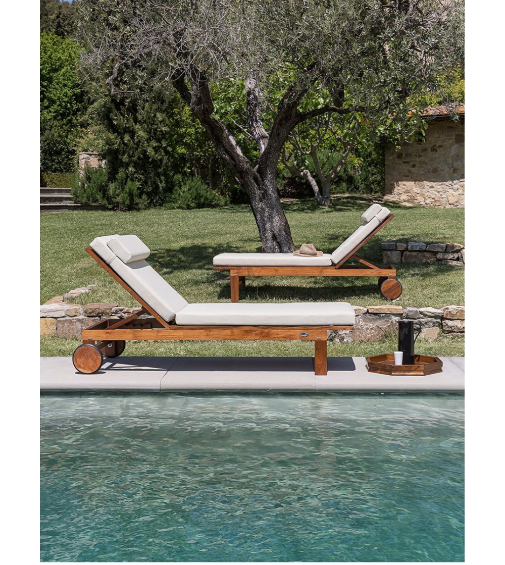 Ipanema chaise store lounge set
