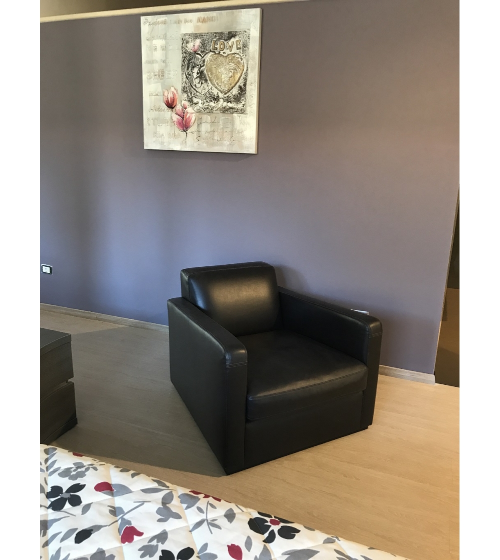 Betta Jesse Armchair