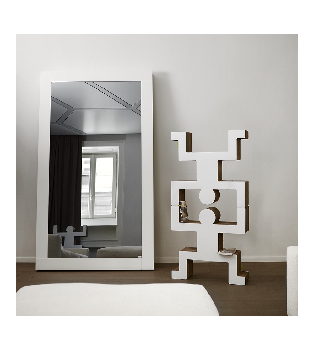 Spanky Kubedesign Bookcase