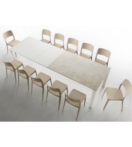 Table Badù avec rallonges laquées - Midj