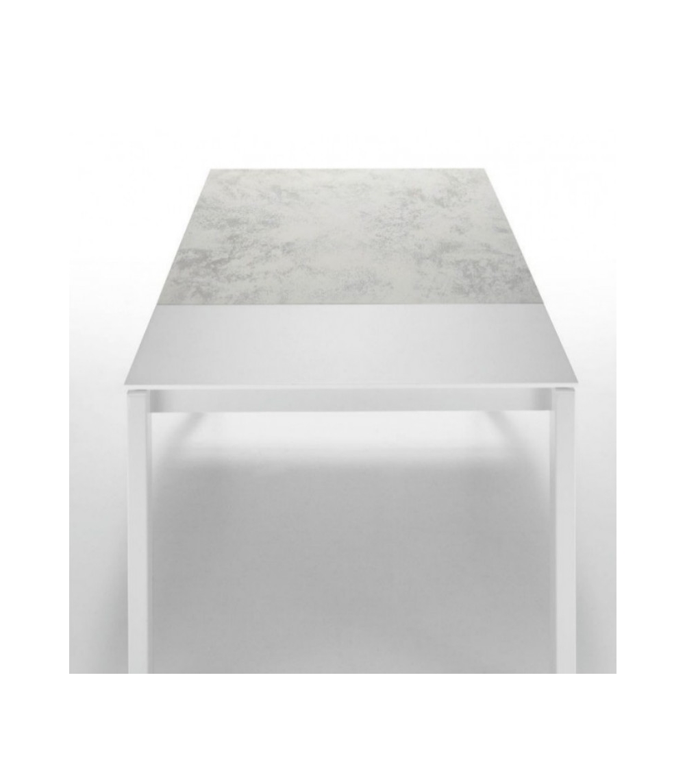Badù Table With Lacquered Extensions...