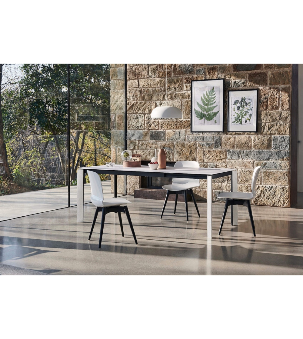Blade Extendable Table - Midj