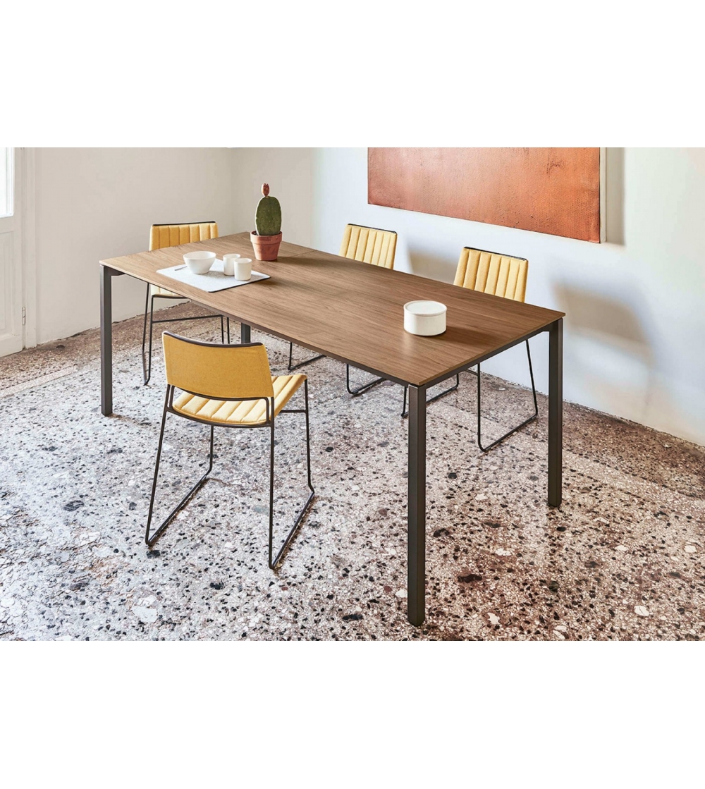 More Extendable Melamine Table - Midj