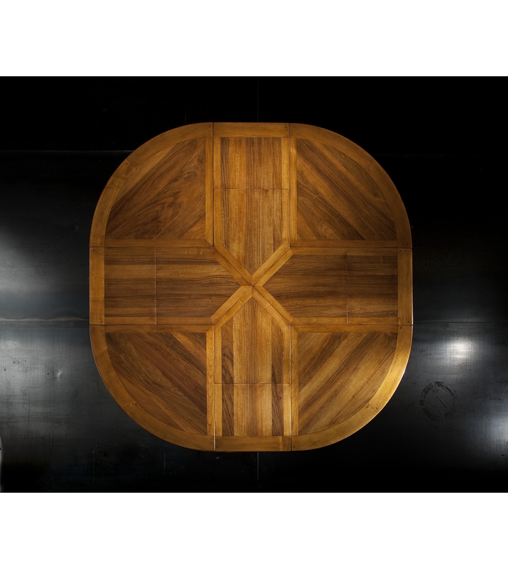 Victoria Bamax Table