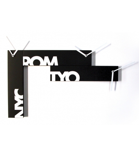 Souvenir Progetti Wall Clock