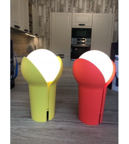 Bud Table Lamp Innermost