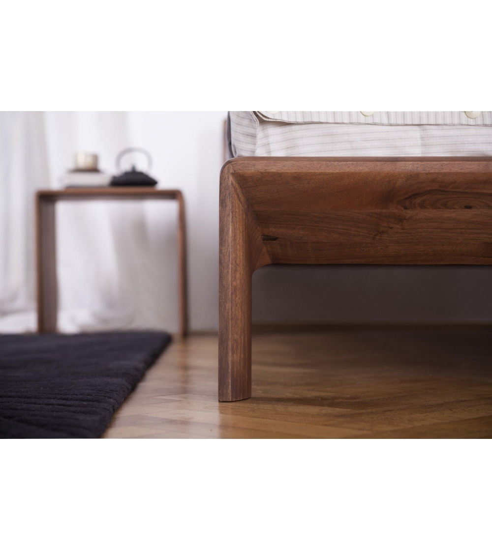 Artisan - Invito Bett