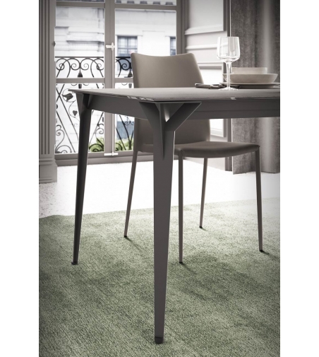 Ambiance Italia - Hydra Extendable Table