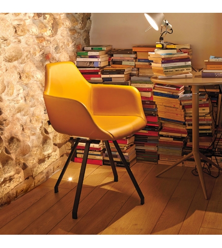 Alma Design - Y Spider 2094 Gepolsterter Drehsessel