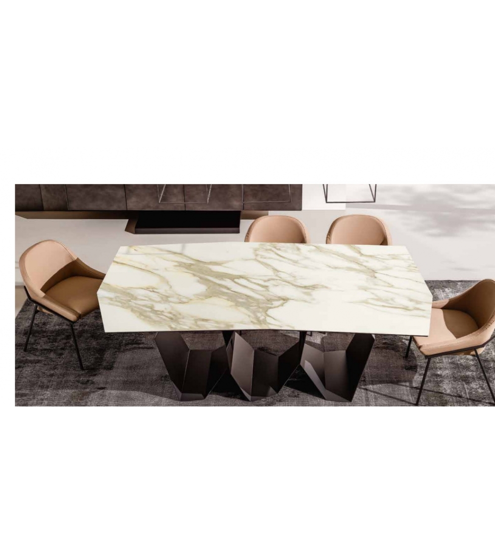 Ronda Design - Quasimodo Irregular Table