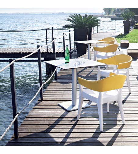 Mesa Cuadrada Alghi 3560 - Alma Design