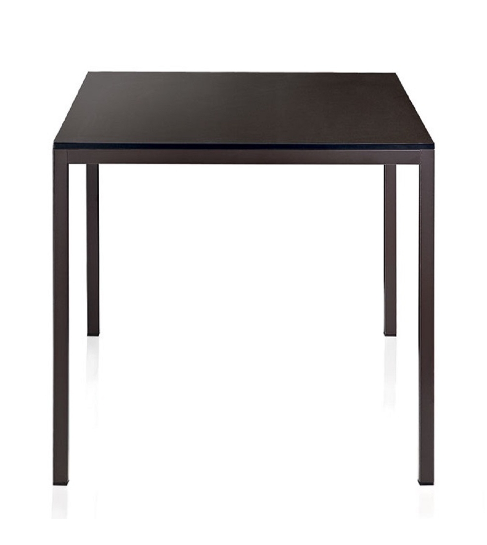 Alma Design - Edward 3030 Quadratischer Tisch