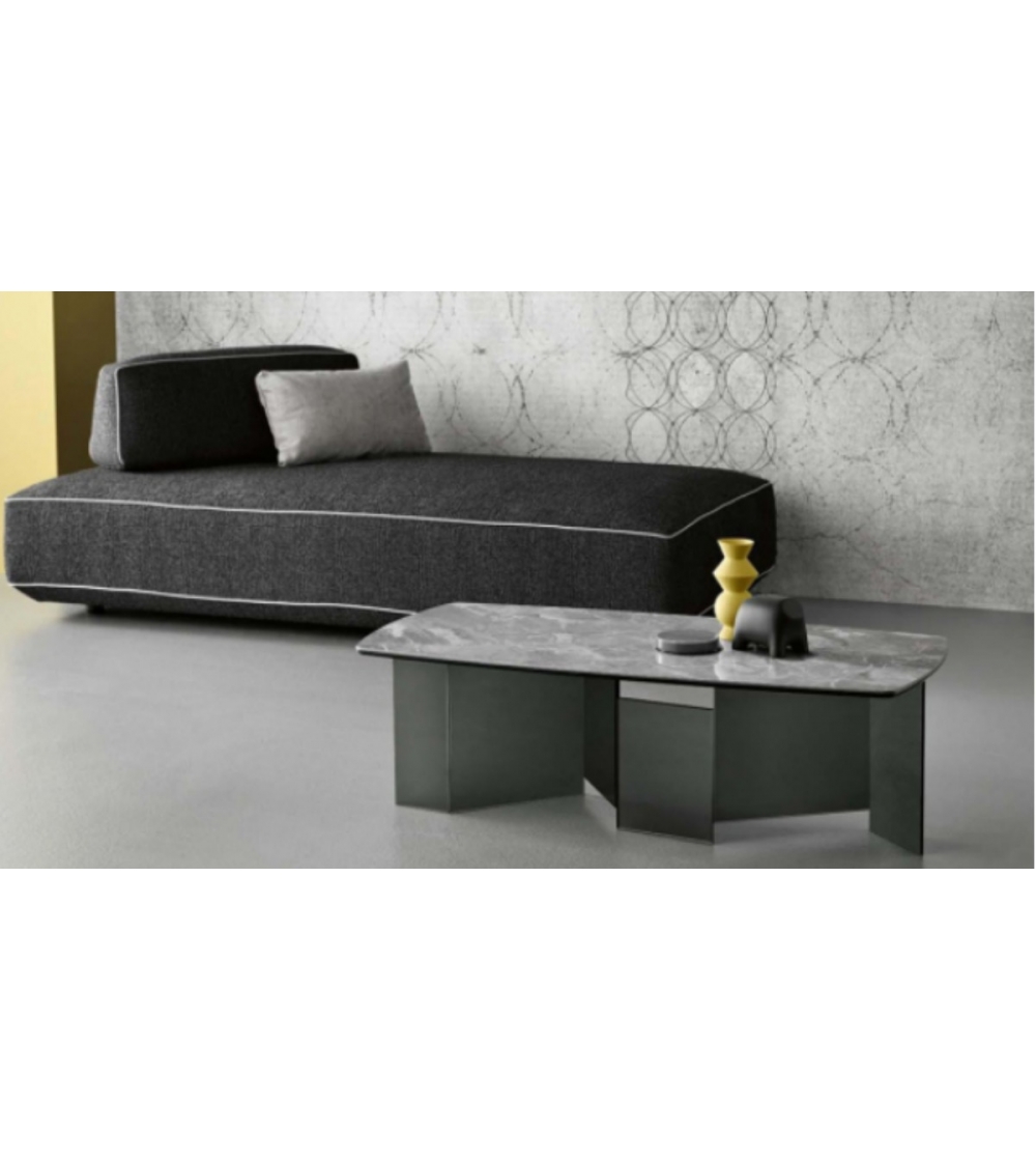 Lieferbereit Metropolis Couchtisch - Tonelli Design