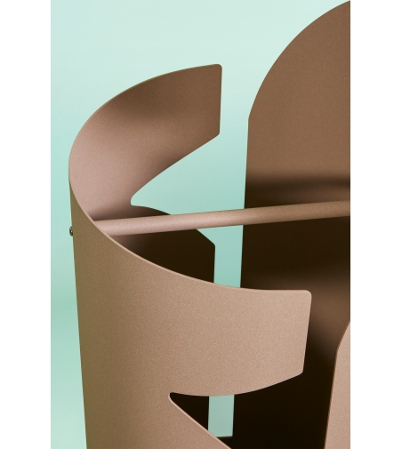 Schirmständer aus Metall zur Bodenmontage Hug - Giacopini Design