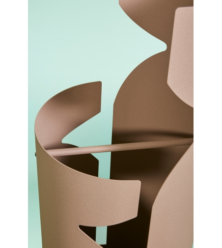 Schirmständer aus Metall zur Bodenmontage Hug - Giacopini Design