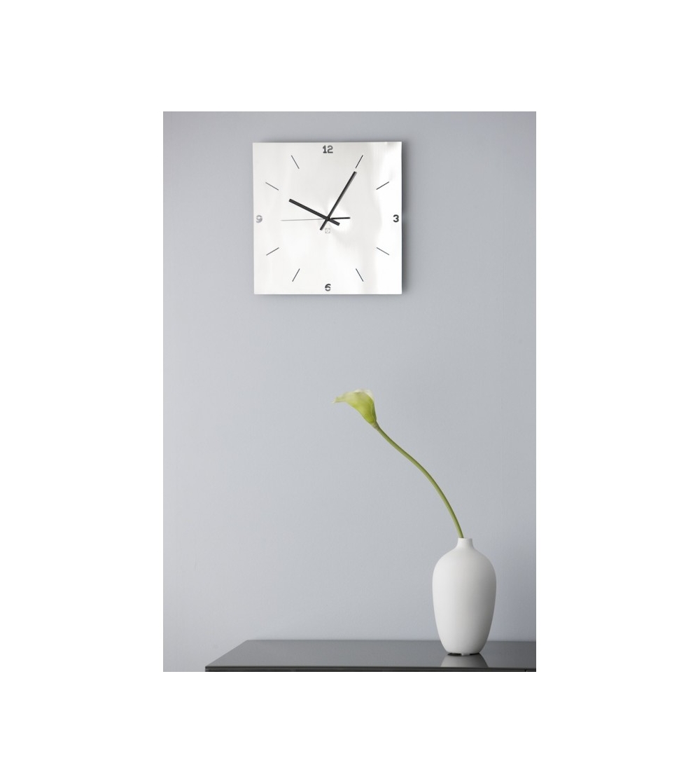 Wall clock in stainless steel 0.OP006...