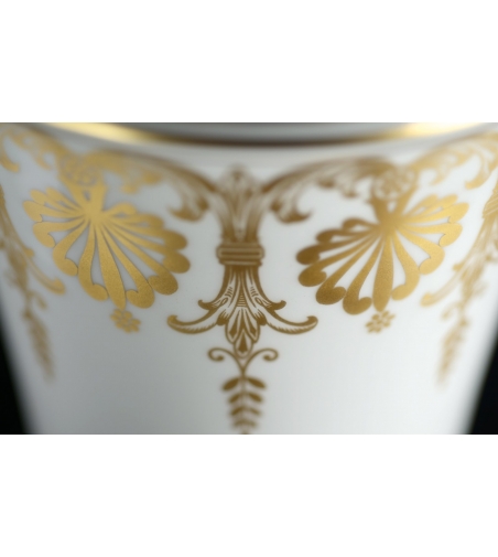4157 Fascia Impero Vase - Le Porcellane