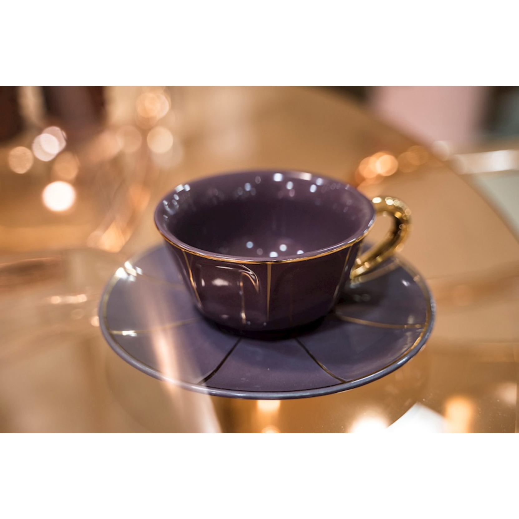 Ensemble 2 Tasses Thé Avec Soucoupe Violette La Tavola Scomposta