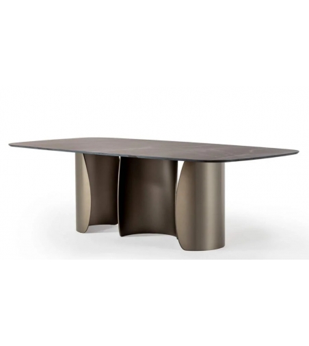 Reflex- Petalo 72 Table