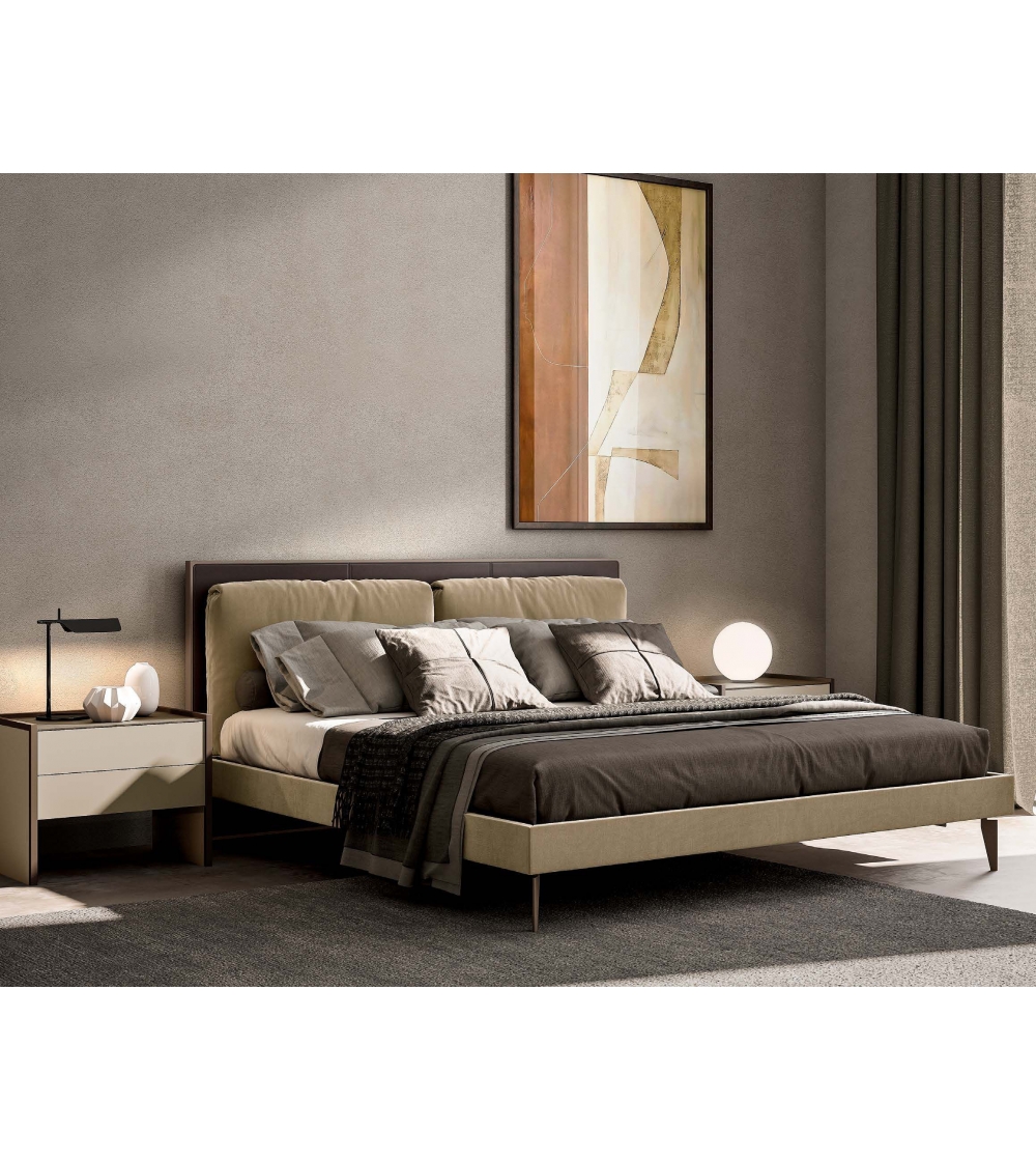 Triptyque Commode Et Tables De Chevet...