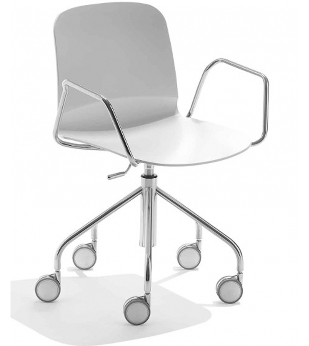 Office Amchair in Restylon Midj