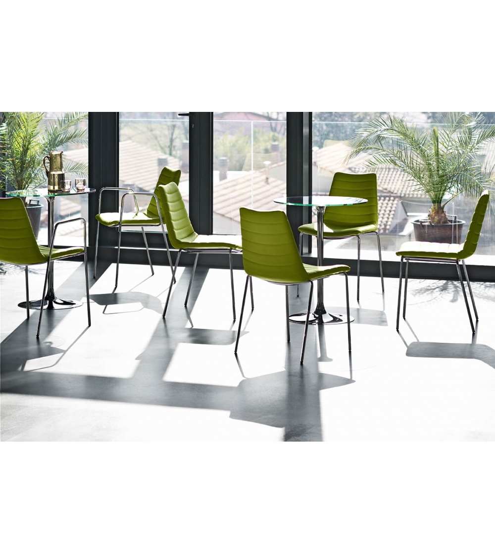 Poltroncina con Braccioli Cover Midj