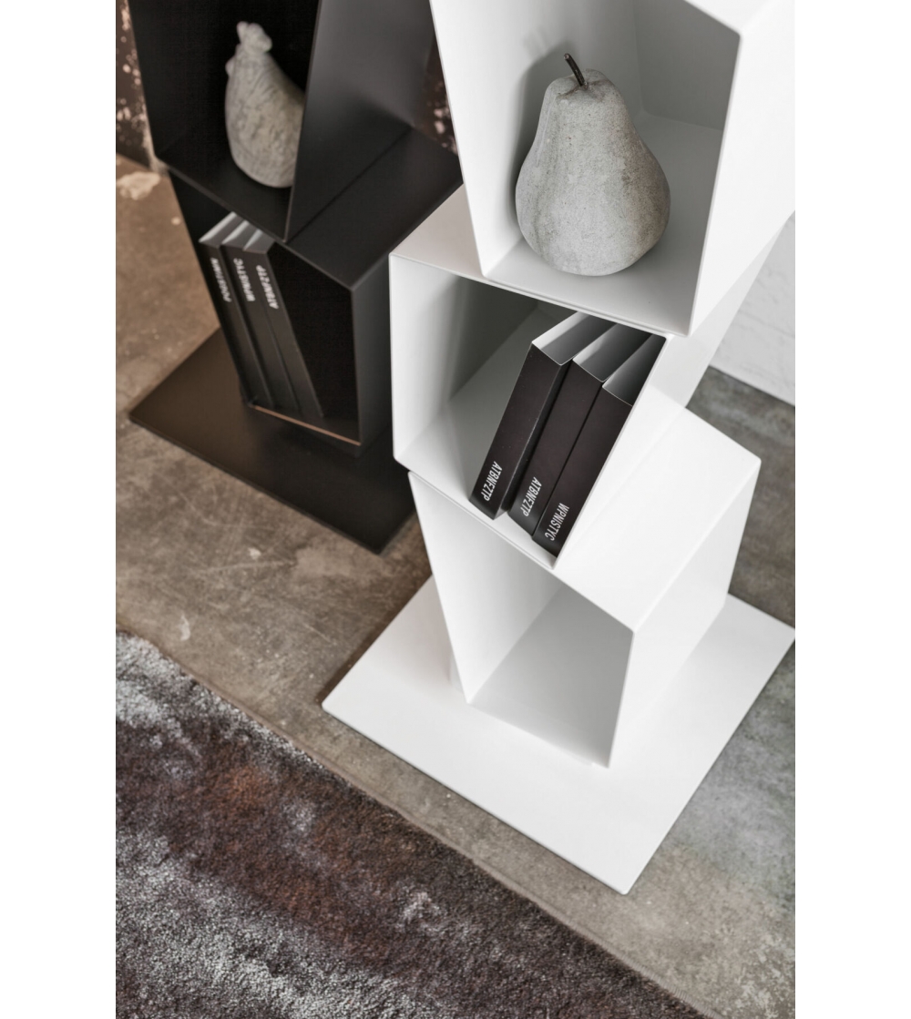 Ronda Design - Su Bookcase