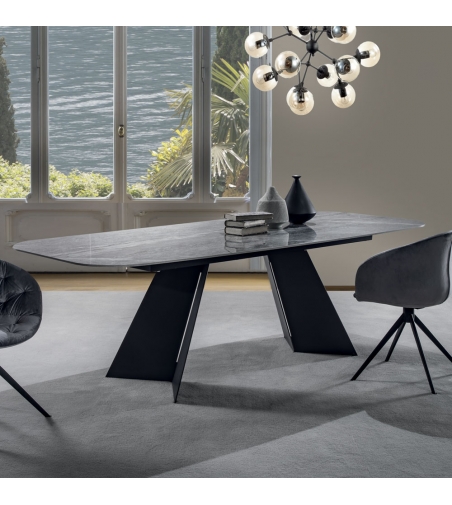 La Seggiola Empire Table