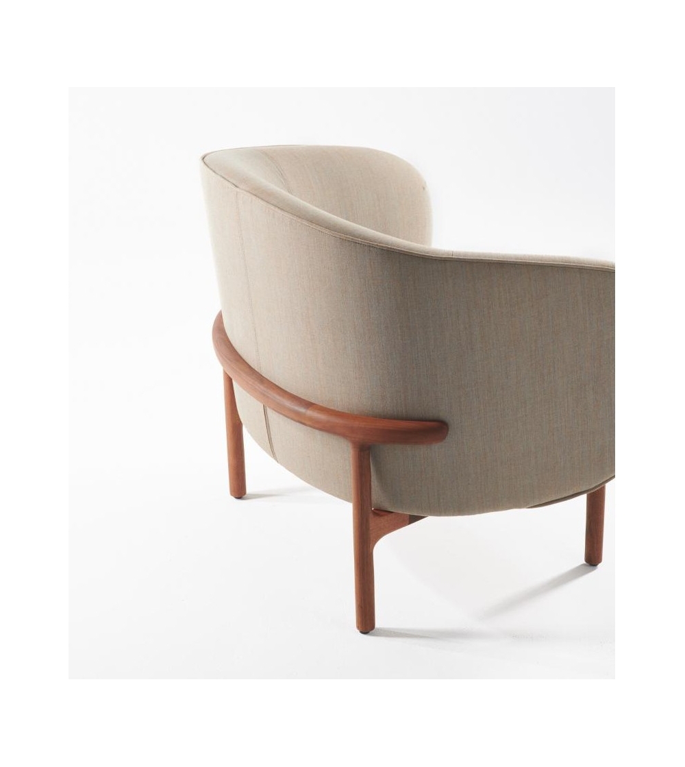 Artisan - Mela Lounge Trimmed Sessel