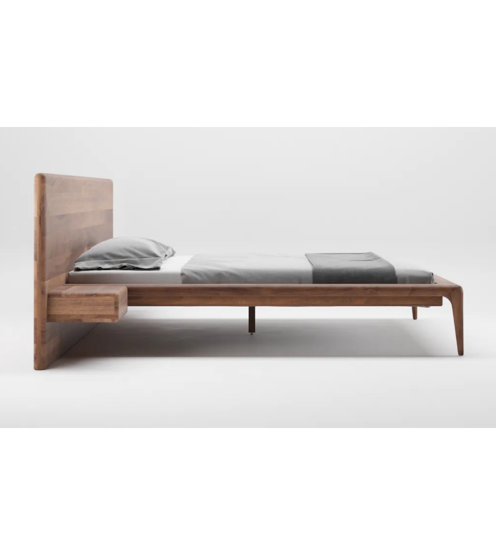 Artisan - Latus Bed With Nightstands