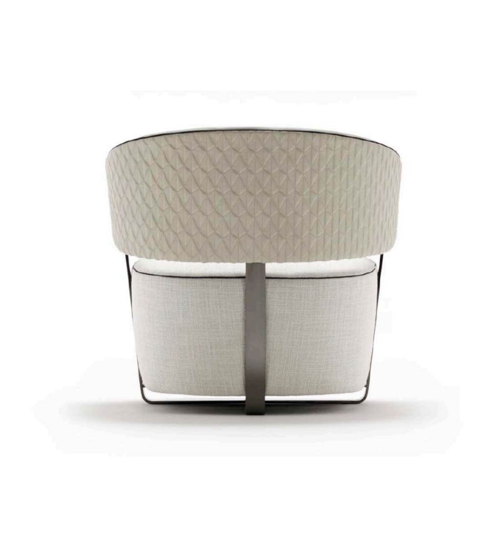 Holly Armchair - Ceppi