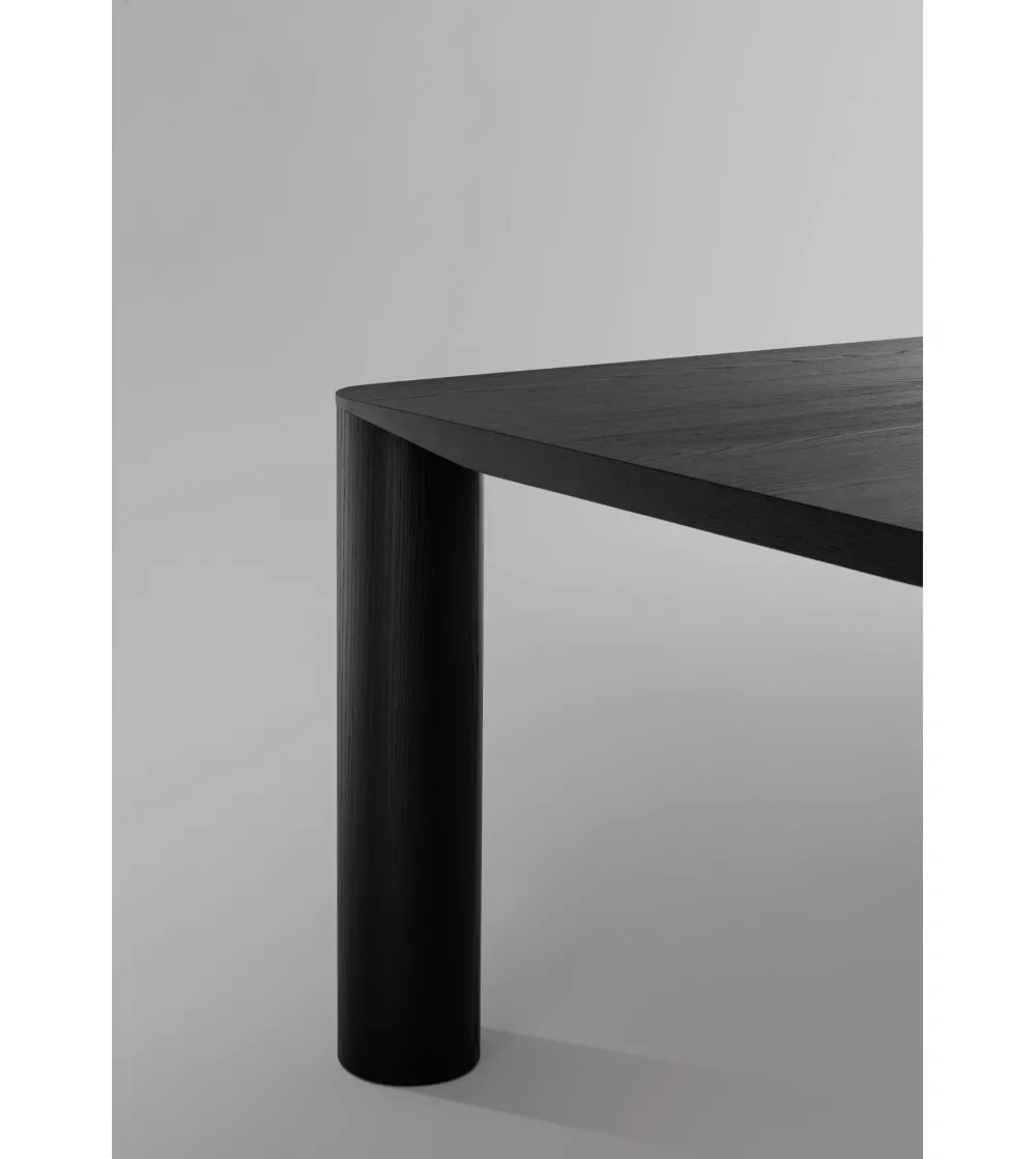 Midj - Eggen Tisch