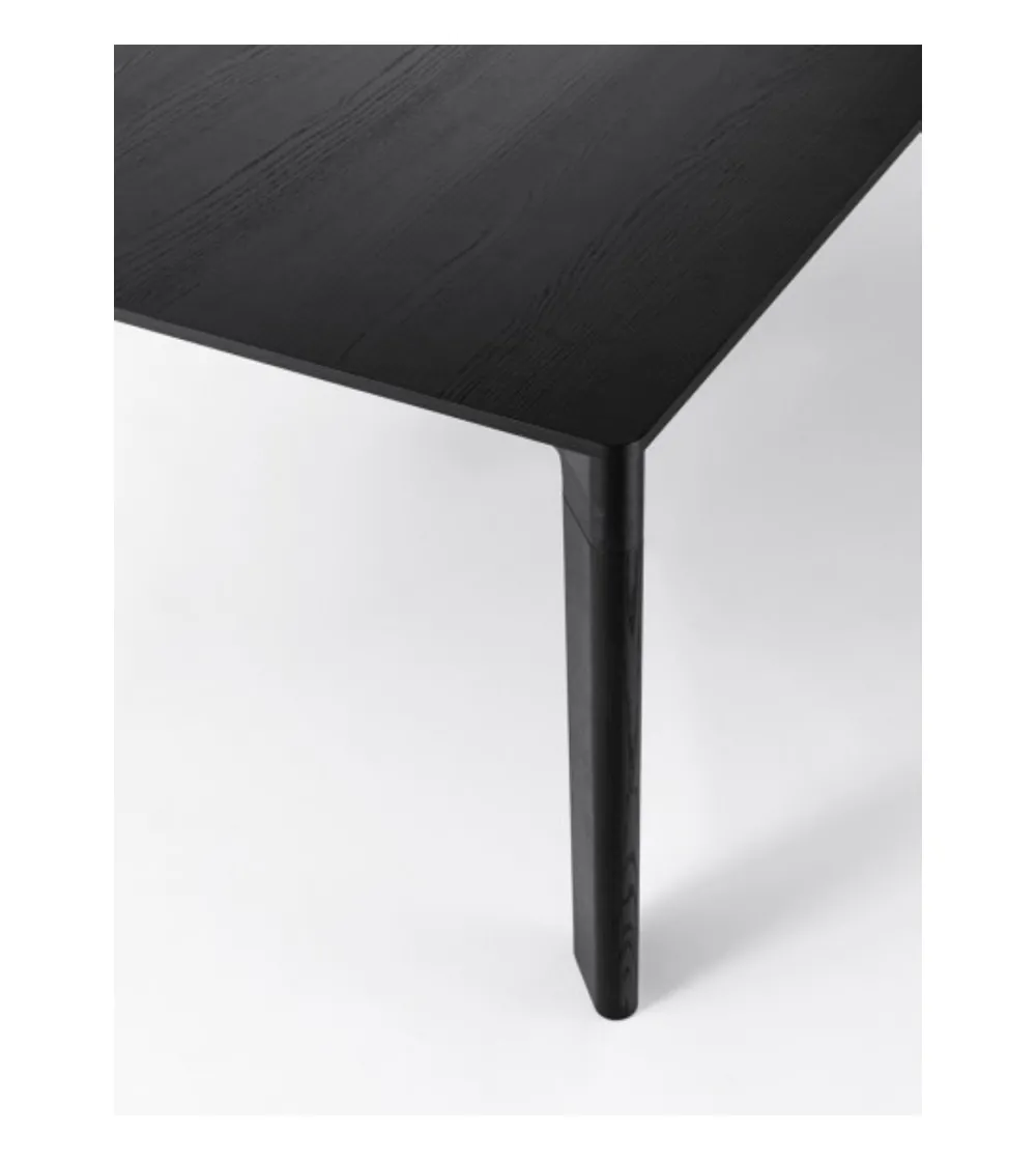 Midj - Planum Holztisch