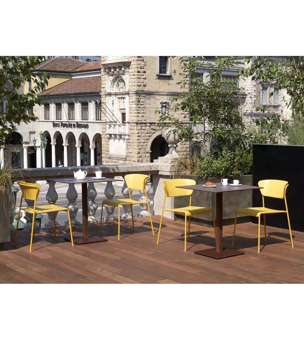 Lot 2 Chaises Lisa - SCAB