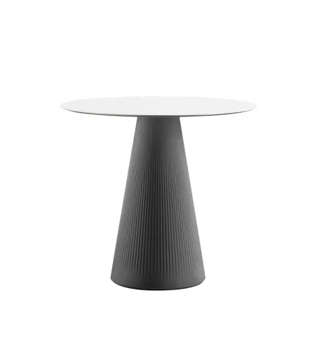 Plust - Fade runder Tisch