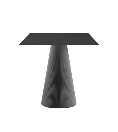 Plust - Fade Square Table