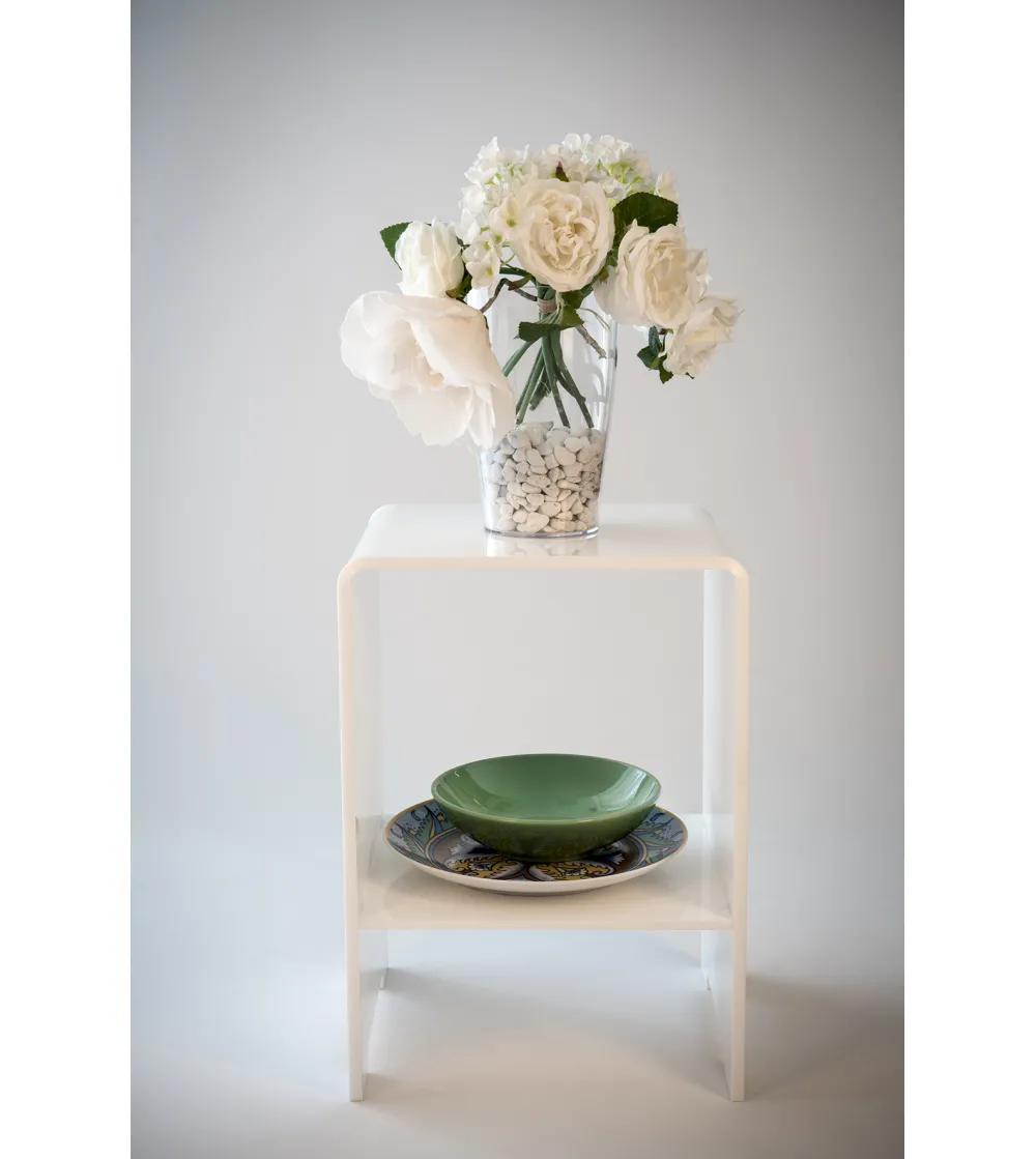 Accanto White Coffee Table - Iplex