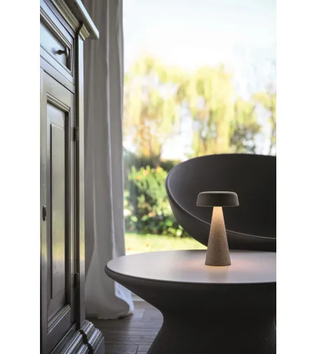 Plust - Fade Tischlampe