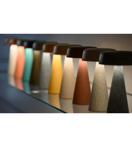 Plust - Fade Tischlampe