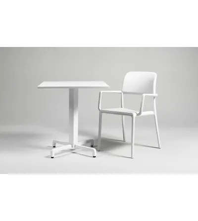 Lot 6 Chaises Riva - Nardi 2