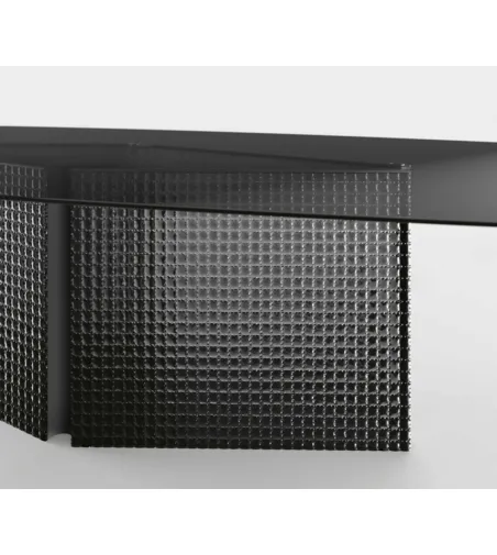 Tonelli Design - Bow Tisch