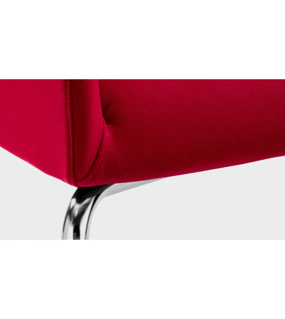 Poltroncina Milly con Quattro Gambe...