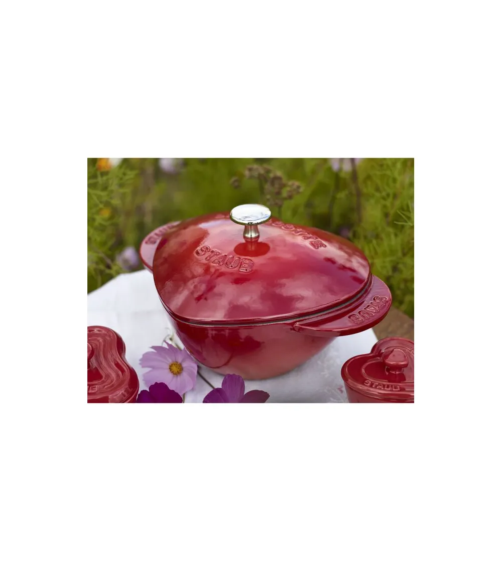 Heart Cocotte - Staub