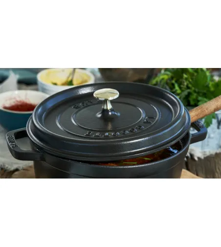 Ovale Kokotte - Staub