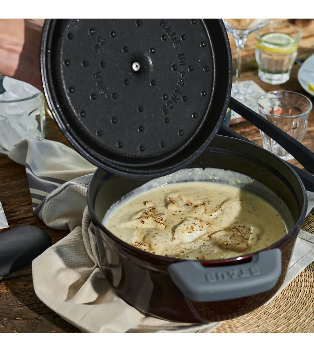 Ovale Kokotte - Staub