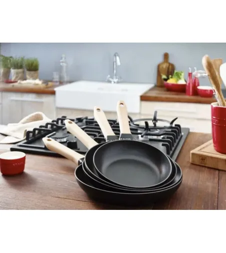 Sartén Con Mango De Madera - Staub